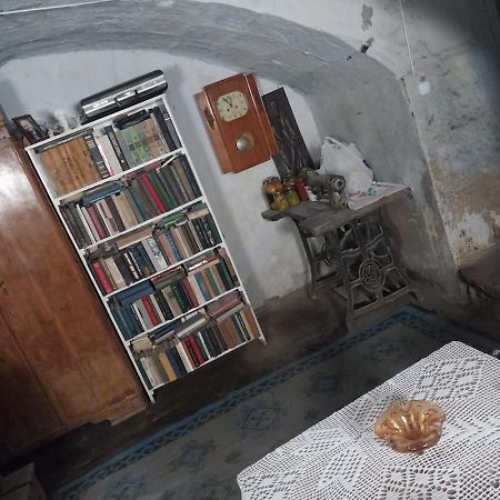 Old Arch Hotel Gyumri ภายนอก รูปภาพ